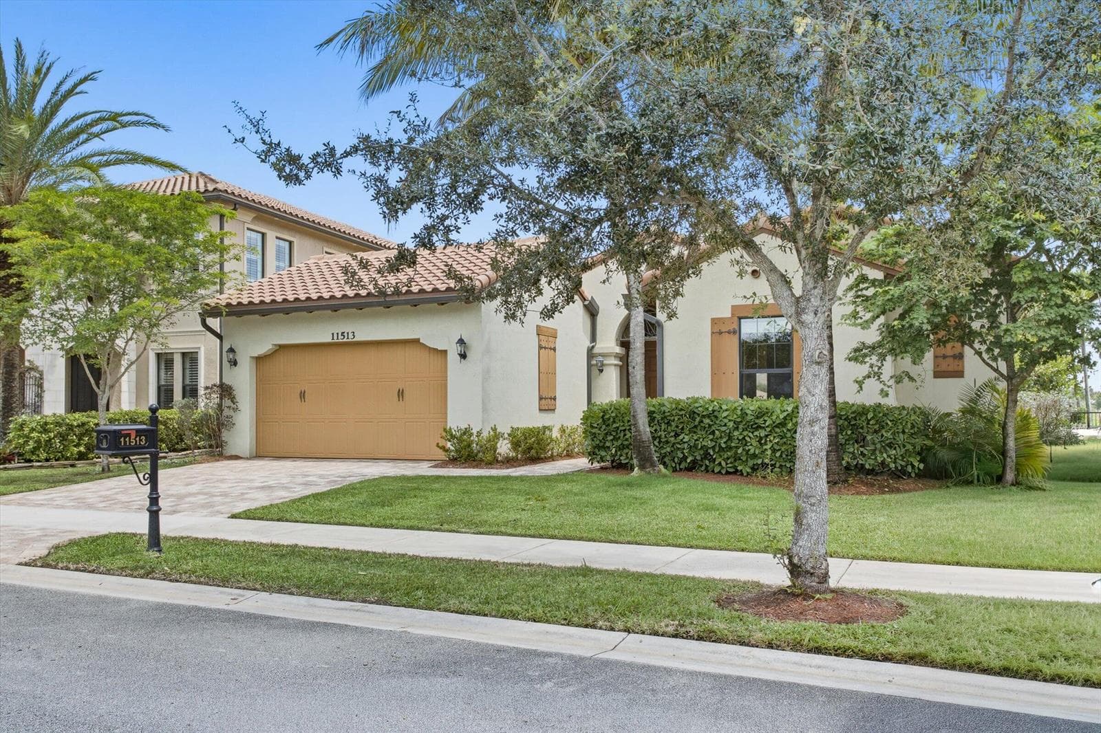 11513 NW 81st Place, Parkland, FL 33076 photo 2
