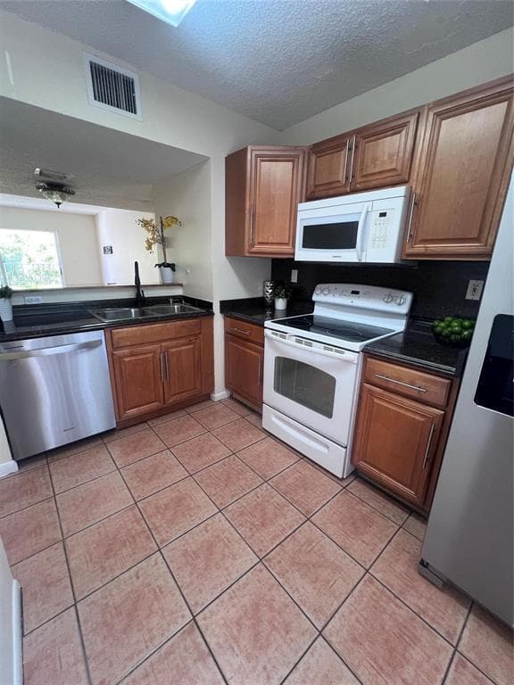 167 RIVIERA Circle, Weston, FL 33326 photo 2