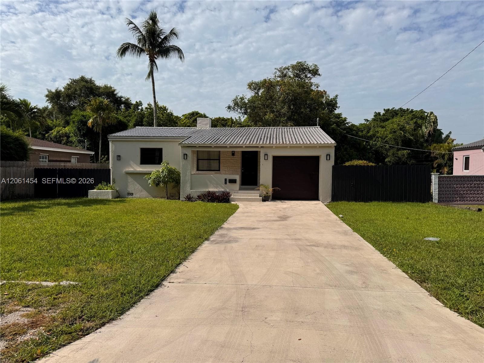 124 NW 89th St # 124, El Portal, FL 33150