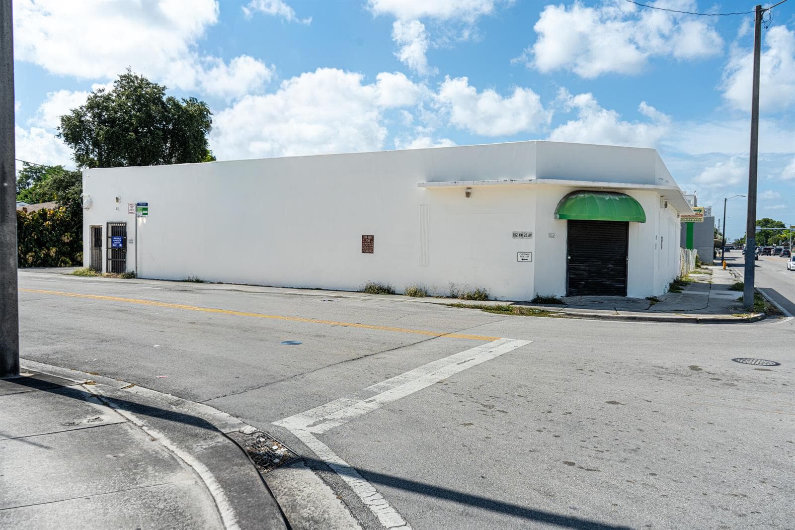 102 NW 22ND Avenue, Miami, FL 33125 photo 2