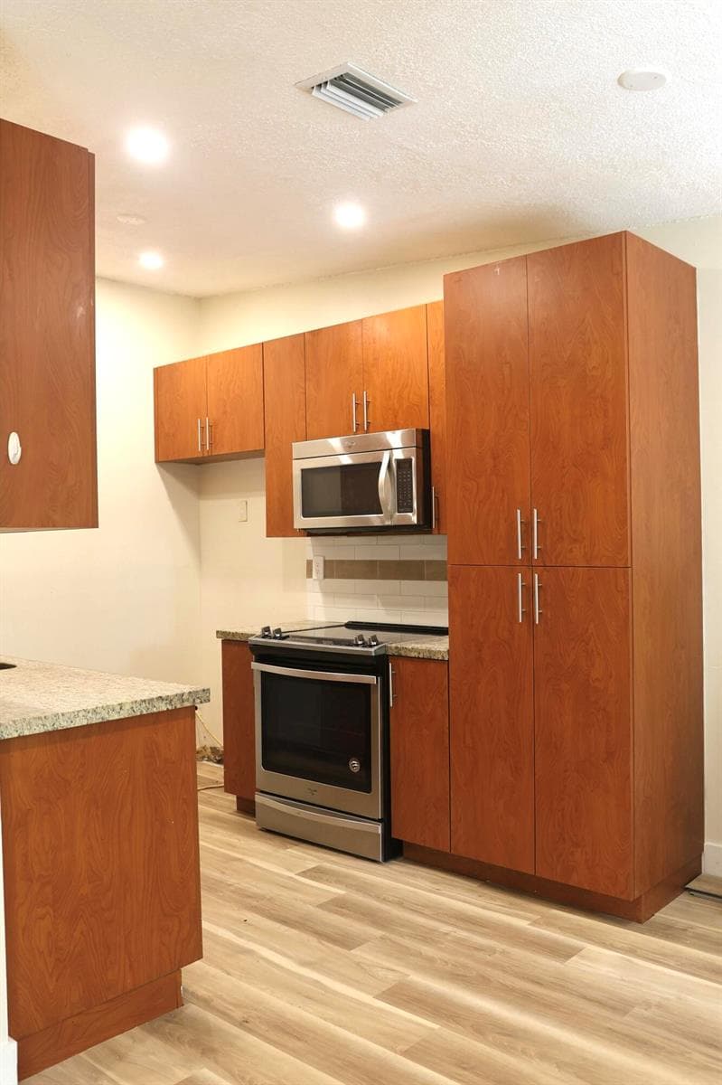 7914 PEMBROKE Road # 7914, Miramar, FL 33023 photo 3