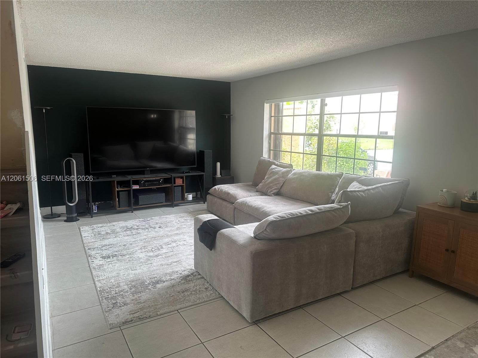 62 Spinning Wheel Ln, Tamarac, FL 33319 photo 3
