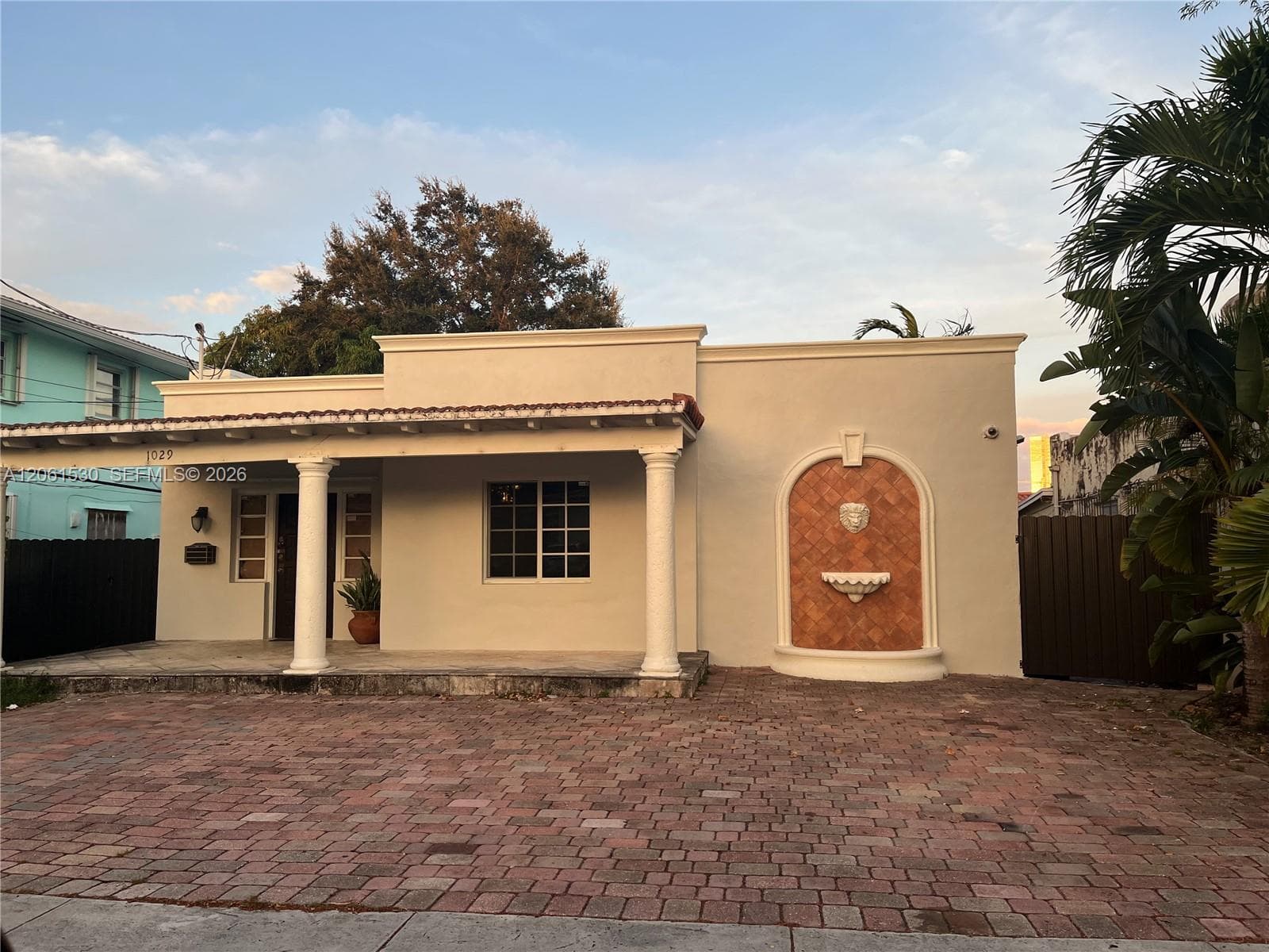 1029 SW 10th Ave, Miami, FL 33130