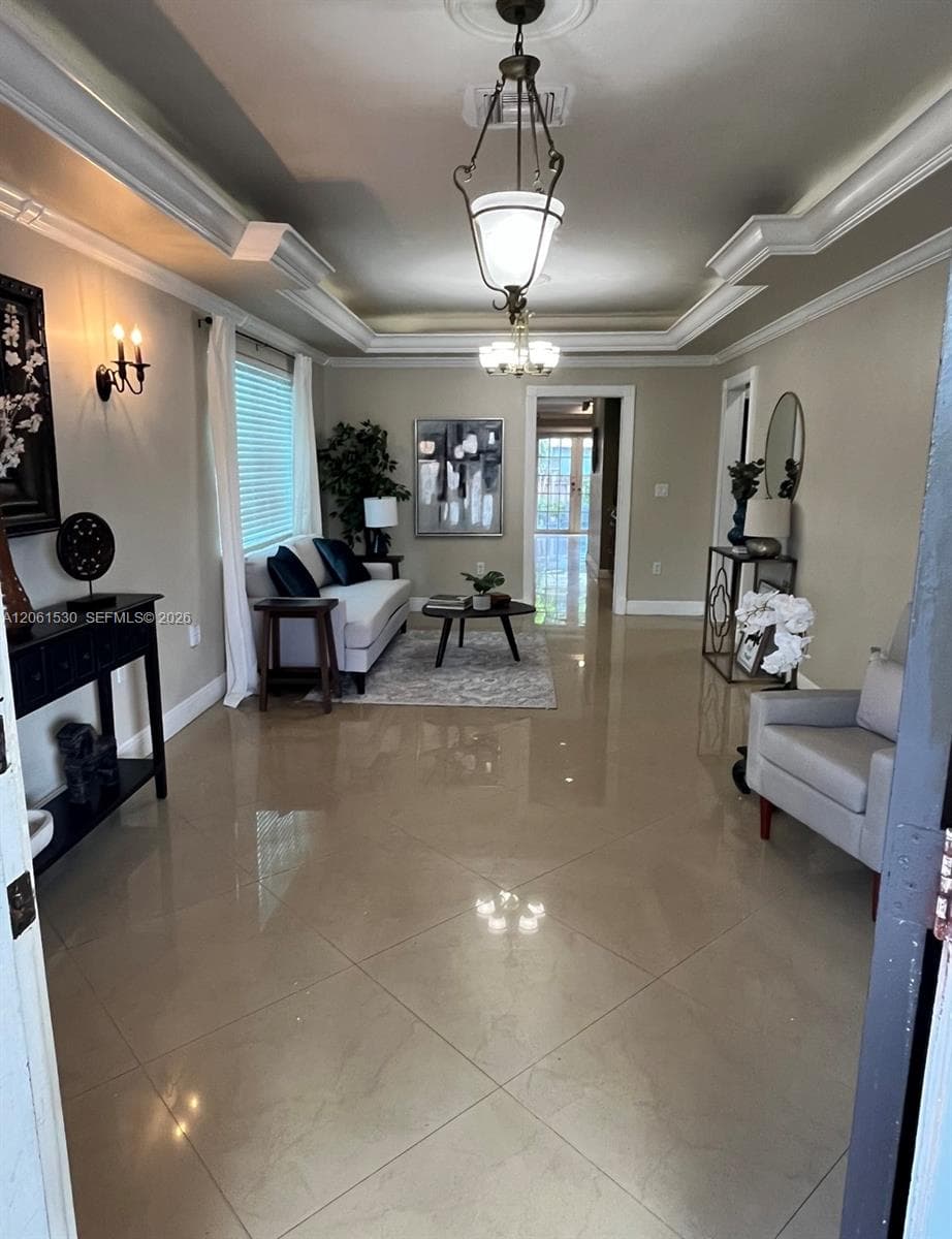 1029 SW 10th Ave, Miami, FL 33130 photo 4