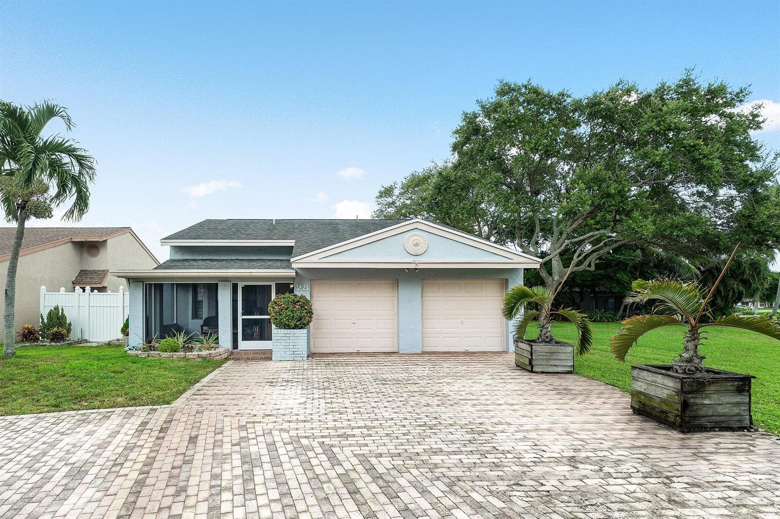 28 Paxford Lane, Boynton Beach, FL 33426 photo 2