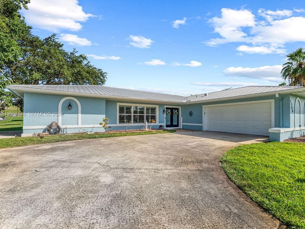1786 SE Westmoreland Blvd, Port St. Lucie, FL 34952 photo 4