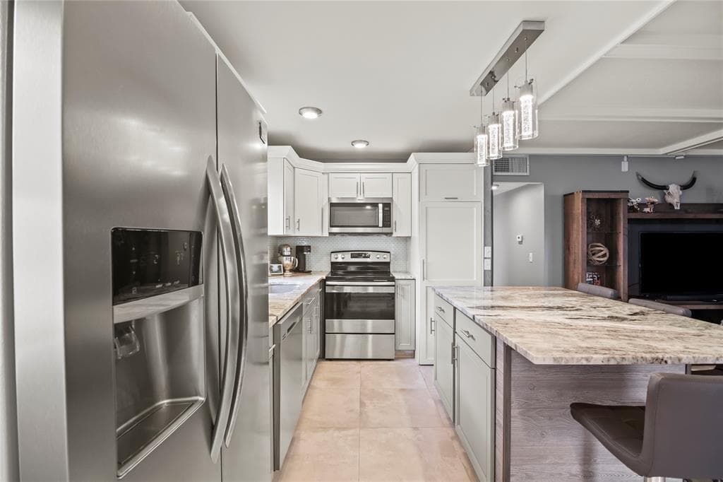 352 Saxony Trail # 352, Delray Beach, FL 33446 photo 2