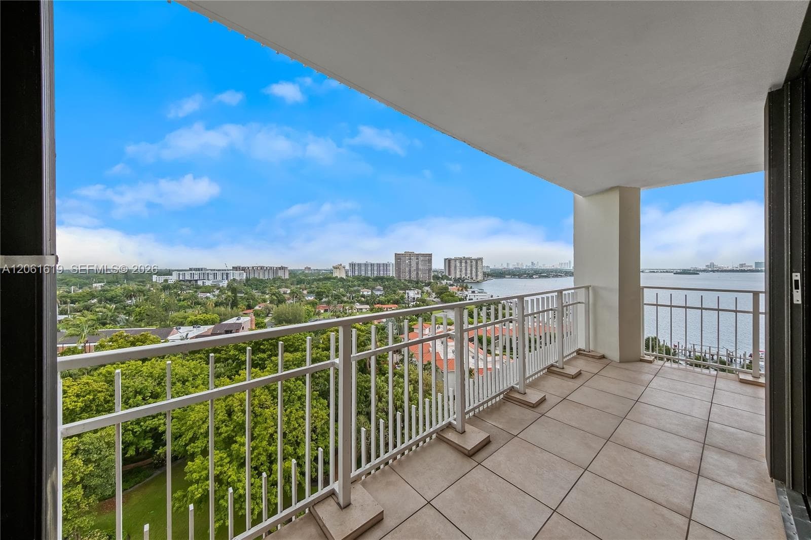 4000 Towerside Ter # 1405, Miami, FL 33138 photo 2