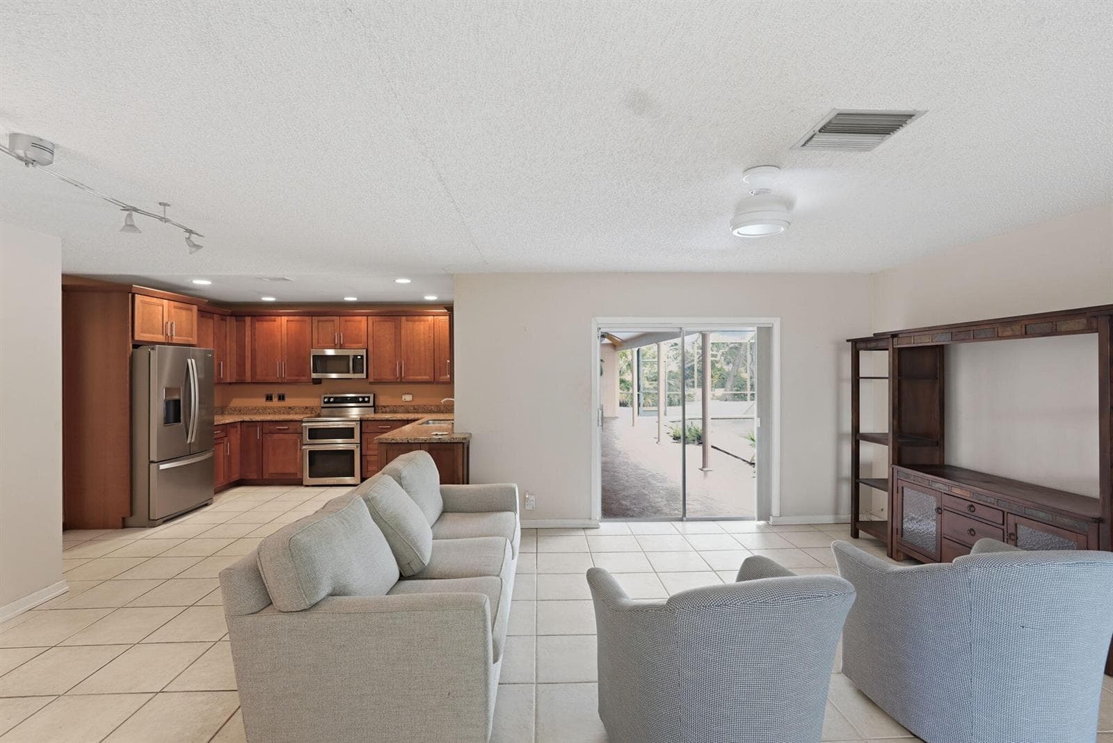 601 NW 71ST Avenue, Plantation, FL 33317 photo 3