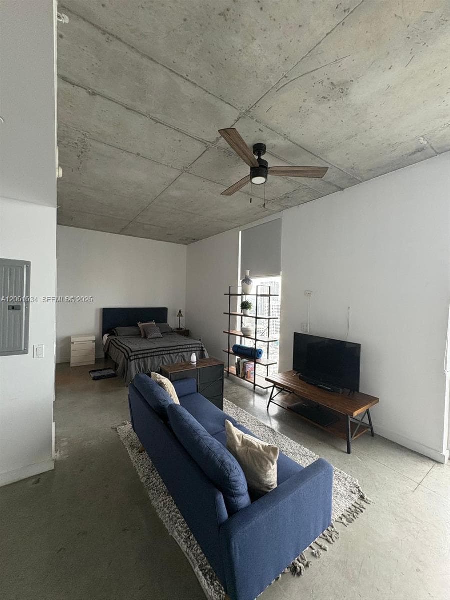 151 SE 1st St # 3404, Miami, FL 33131 photo 4