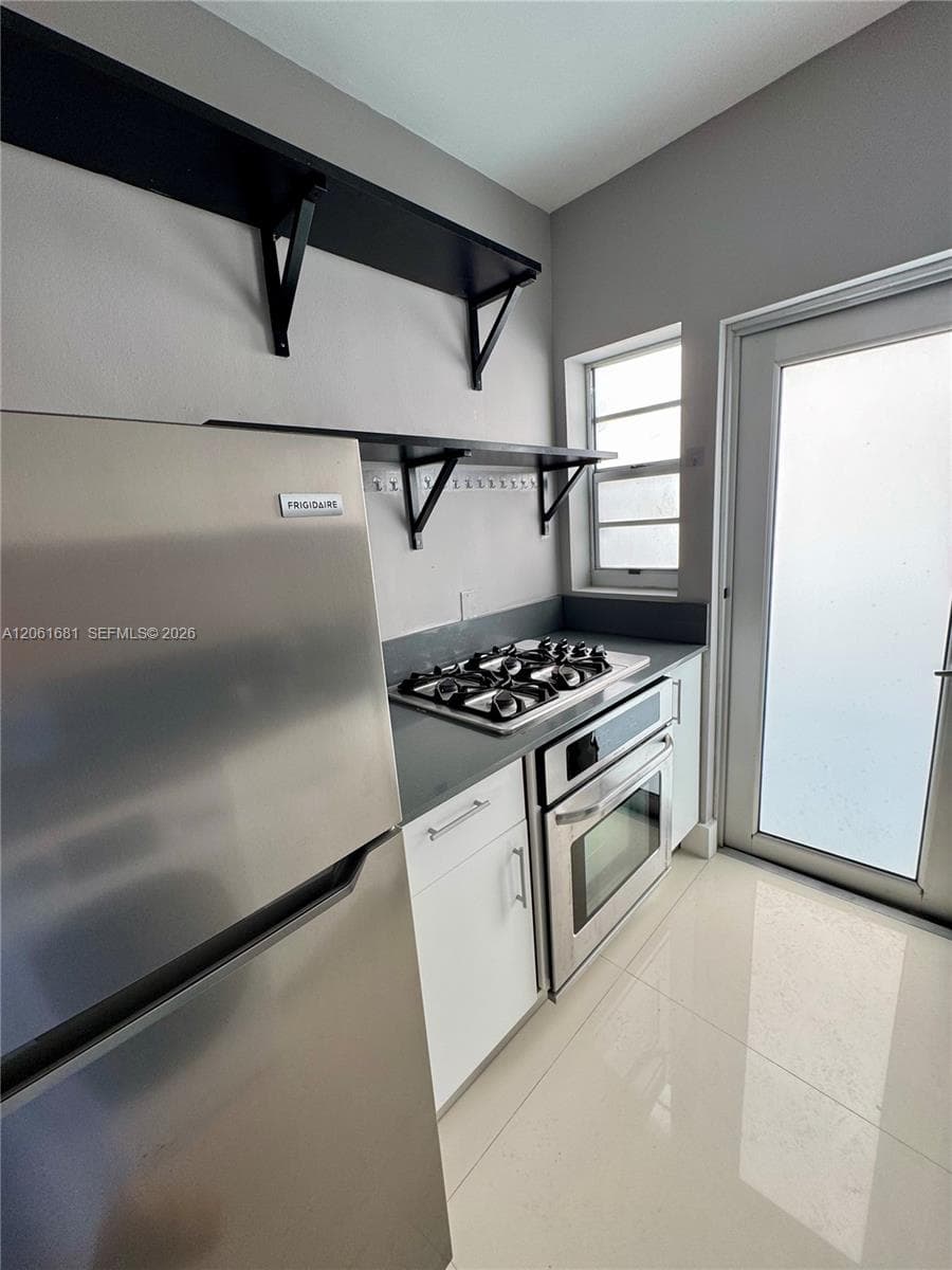 1604 Drexel Ave # 107, Miami Beach, FL 33139 photo 4