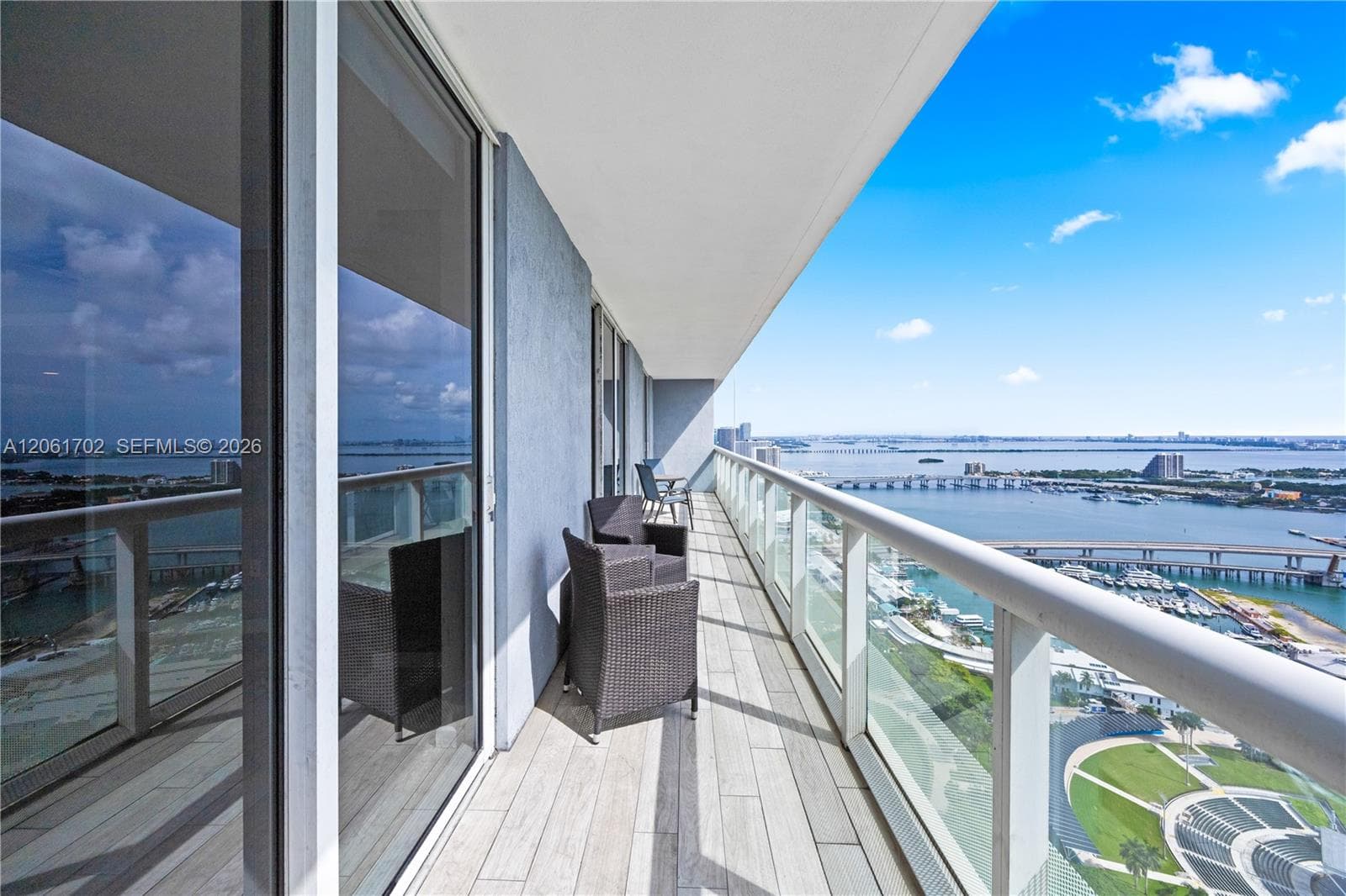 50 Biscayne Blvd # 4706, Miami, FL 33132 photo 3
