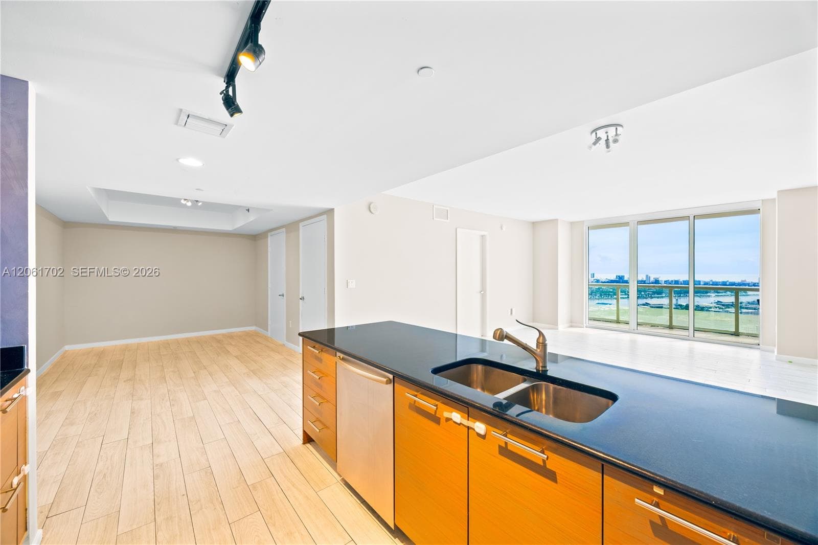 50 Biscayne Blvd # 4706, Miami, FL 33132 photo 5