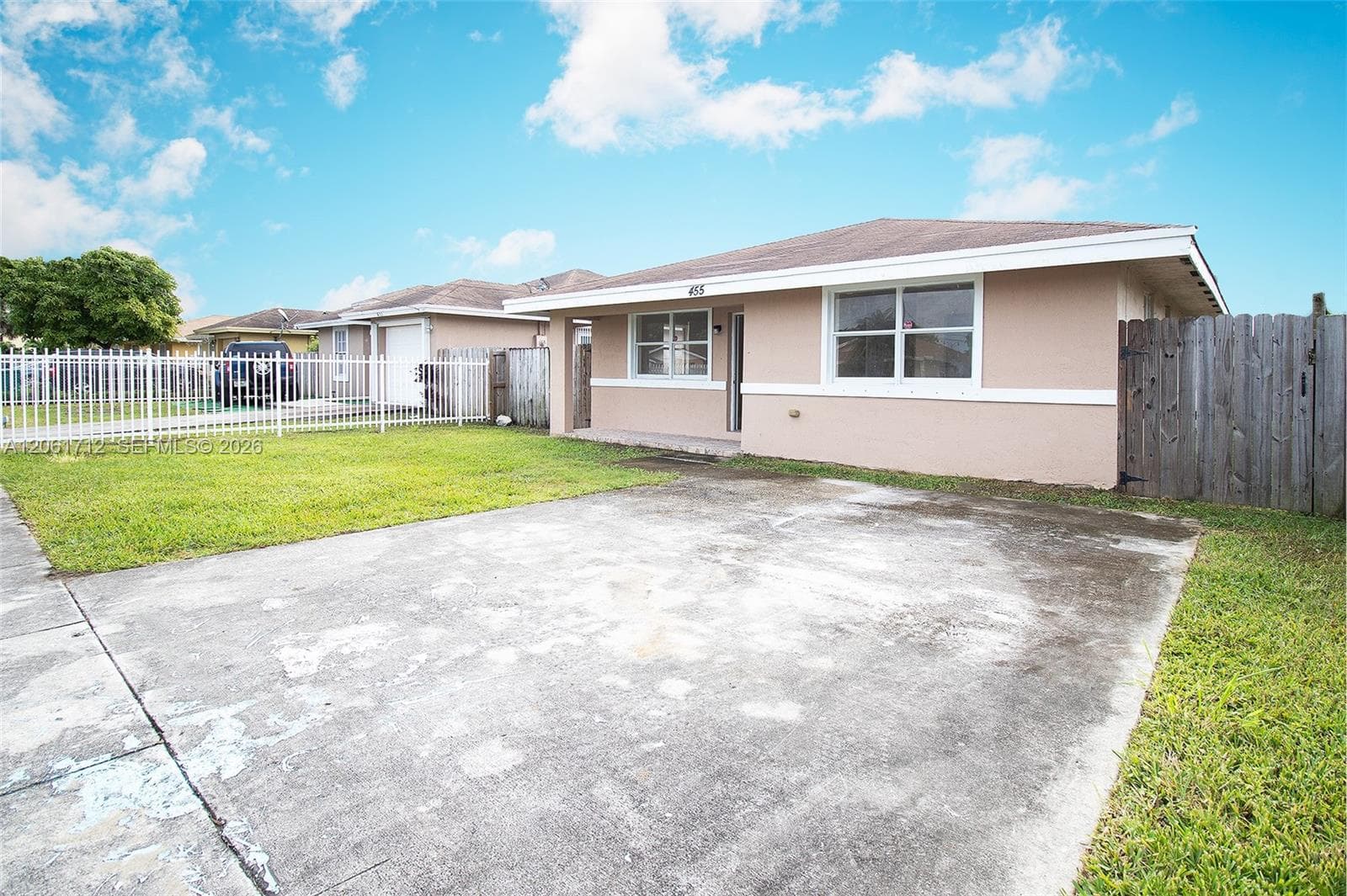 455 NW 14th St, Florida City, FL 33034 photo 3