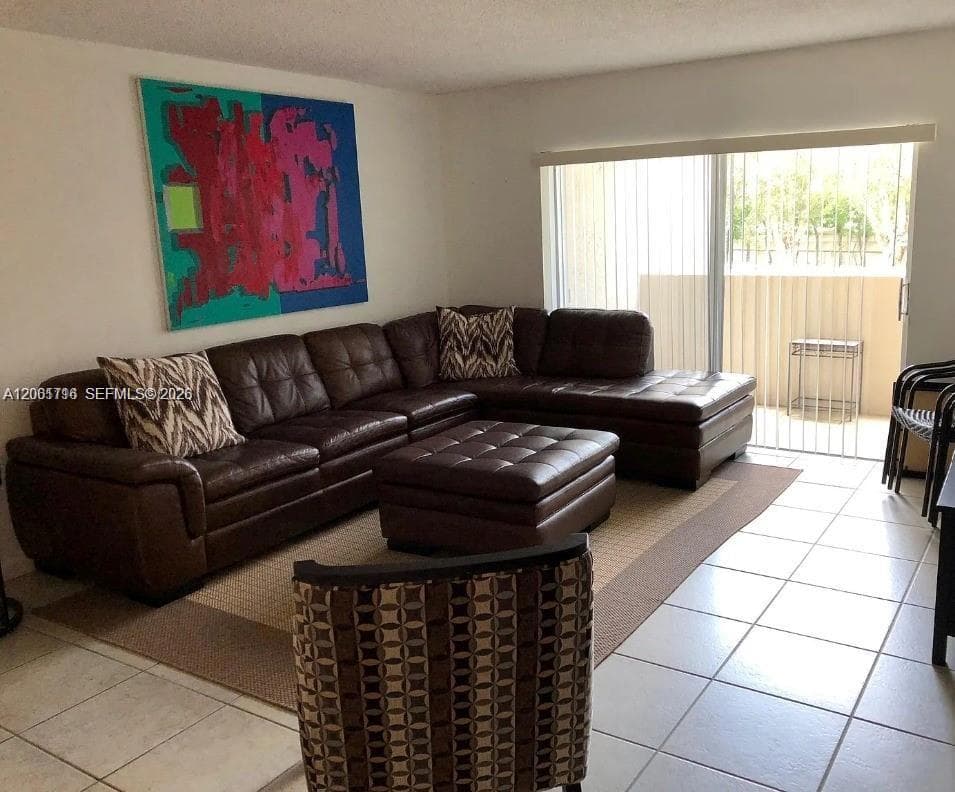 7705 SW 86th St # B-211, Miami, FL 33143 photo 4
