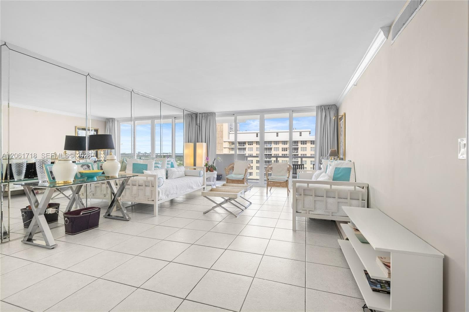 5601 Collins Ave # 1515, Miami Beach, FL 33140 photo 3