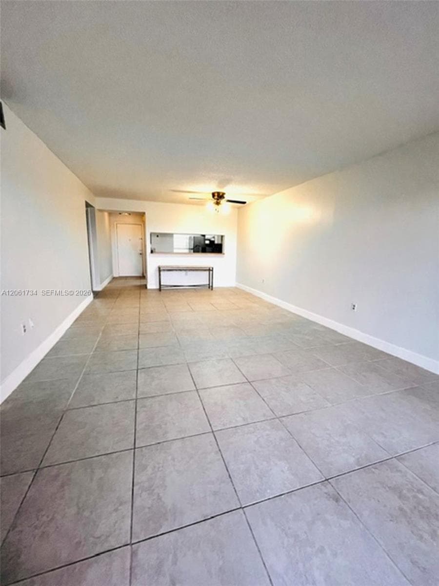 10145 NW 9th St Cir # 7-505, Miami, FL 33172 photo 4