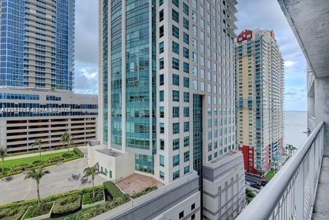 1200 Brickell Bay Dr # 1822, Miami, FL 33131 photo 2