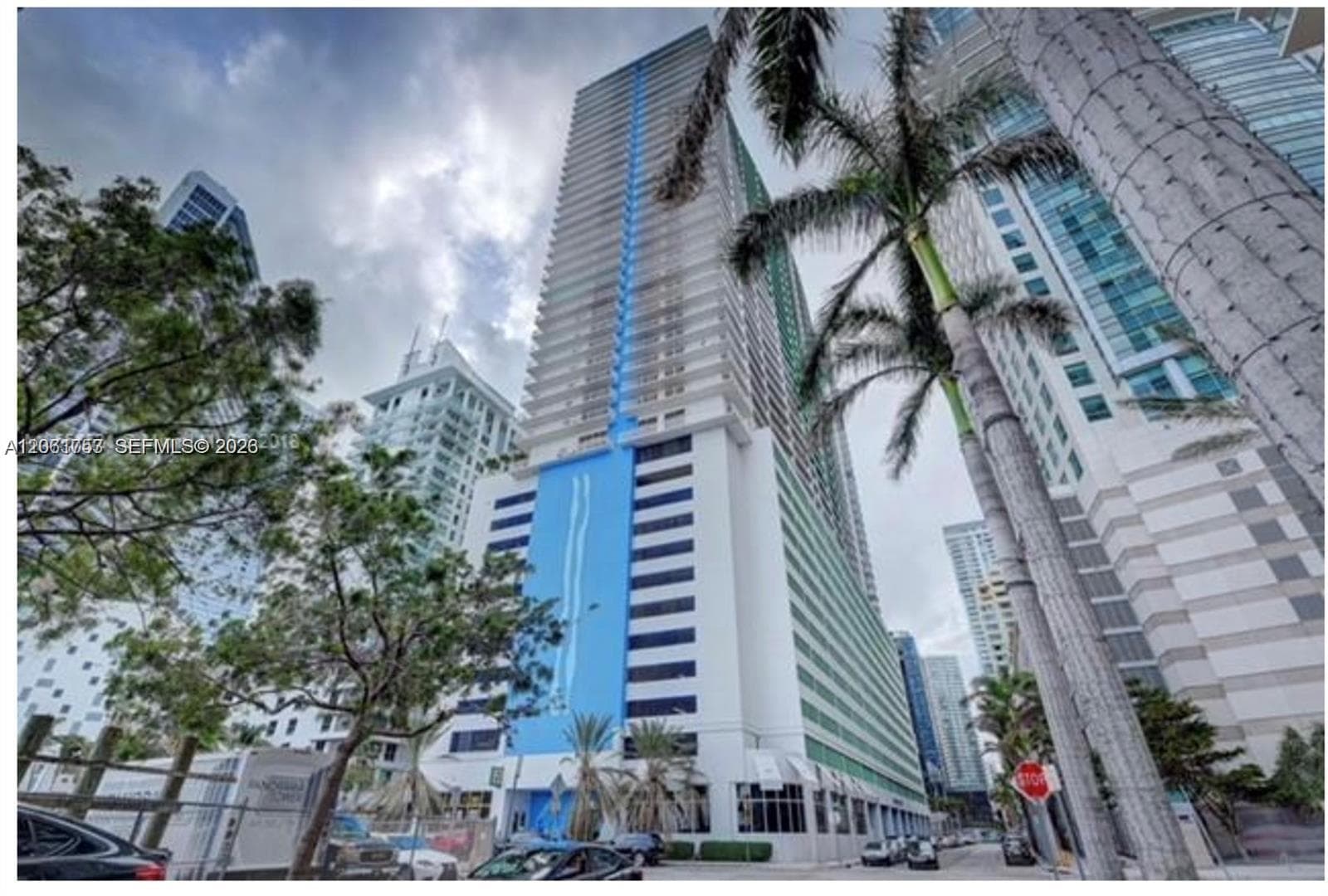 1200 Brickell Bay Dr # 1822, Miami, FL 33131