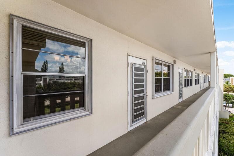 4019 CAMBRIDGE A, Deerfield Beach, FL 33442 photo 2