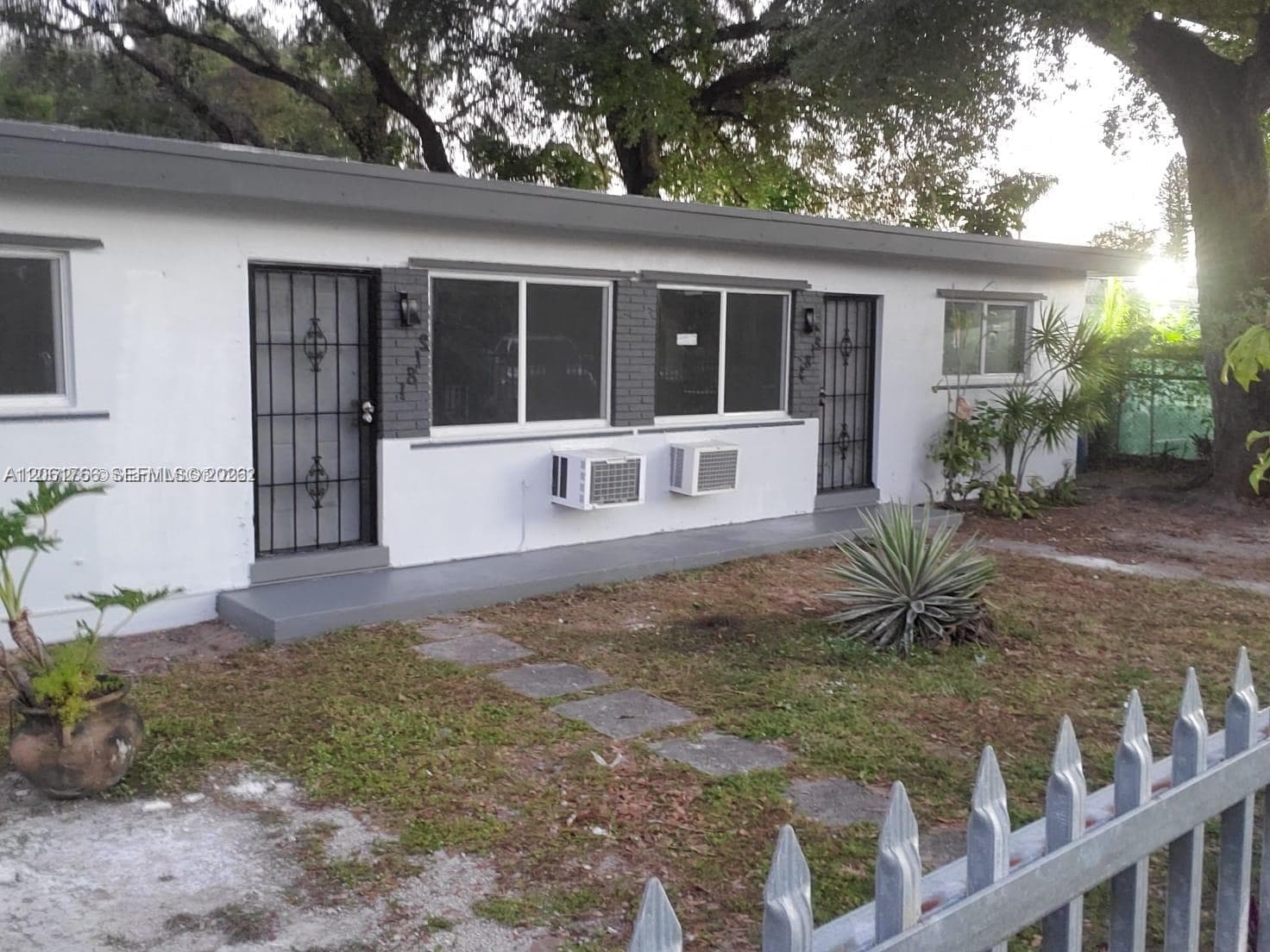 2181 NW 91st St # A, Miami, FL 33147