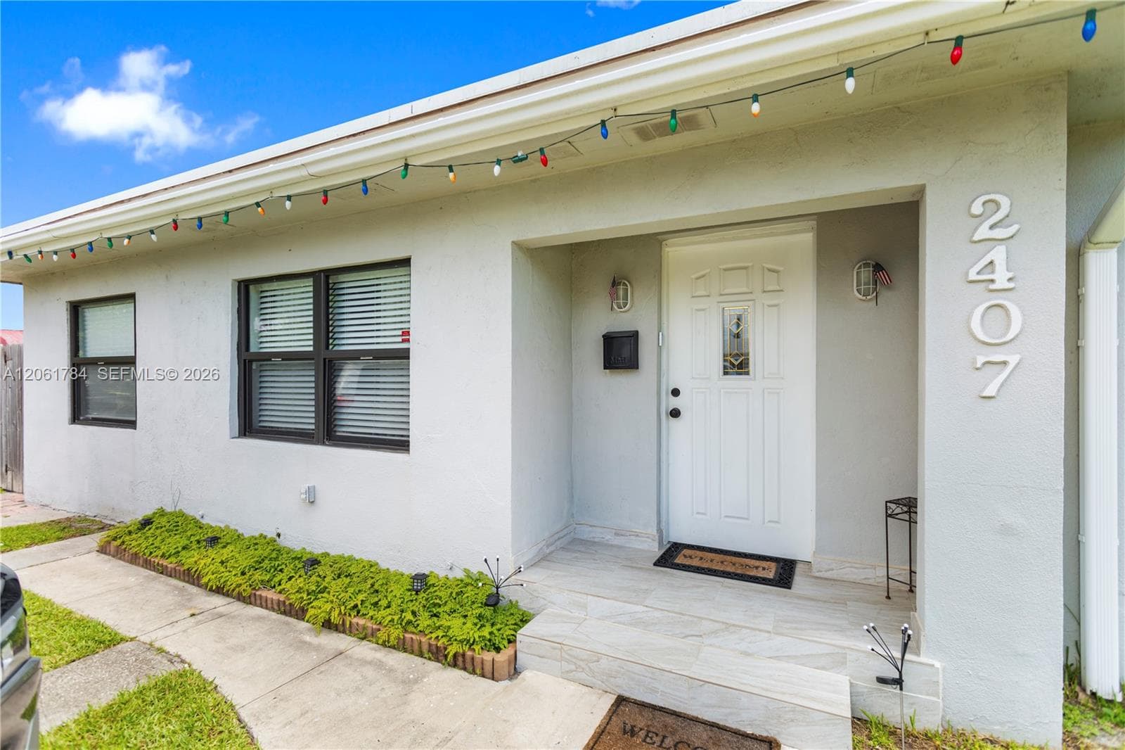 2407 Dewey St, Hollywood, FL 33020 photo 3