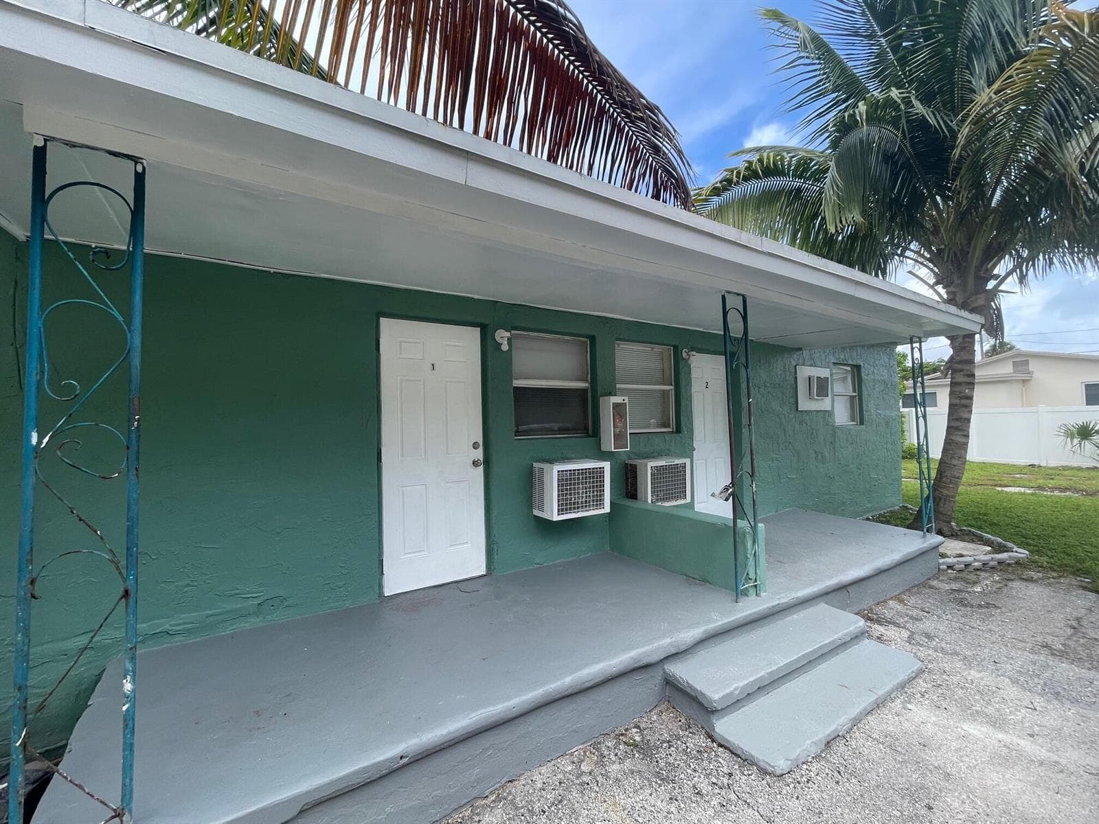 22 NW 8th Avenue # #1 Front, Dania Beach, FL 33004