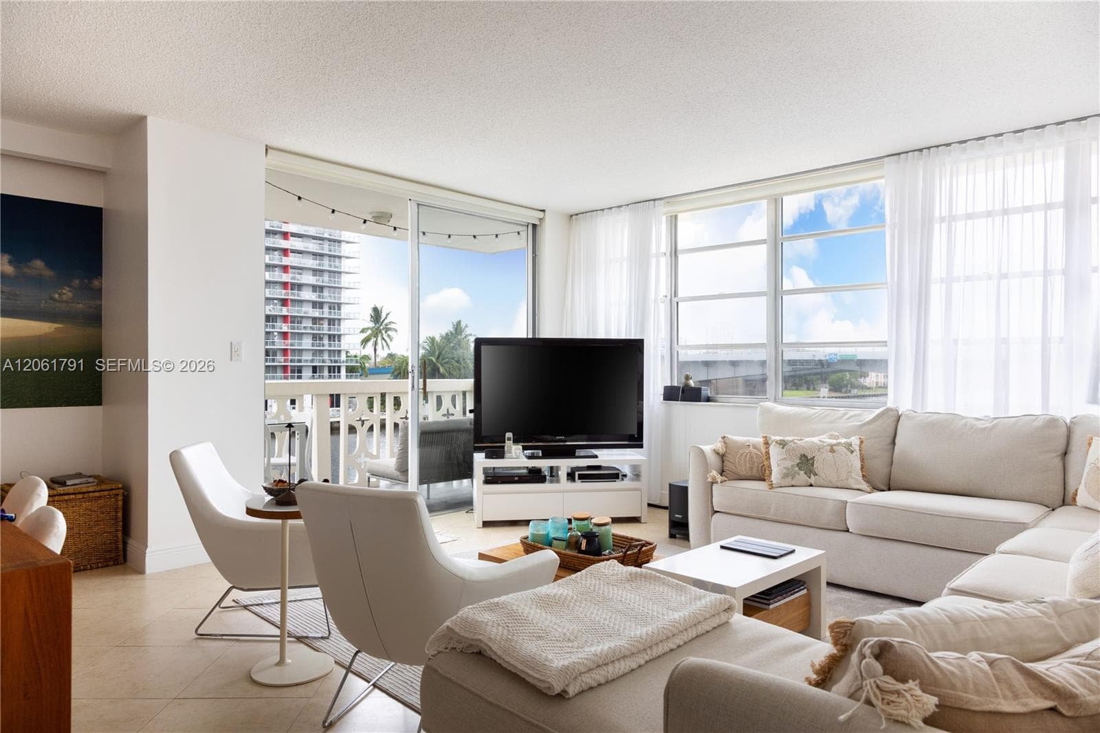 1817 S Ocean Dr # 320, Hallandale Beach, FL 33009 photo 3