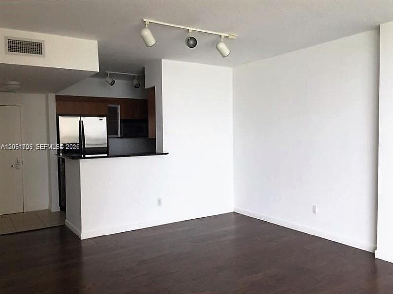335 S Biscayne Blvd # 1810, Miami, FL 33131 photo 3