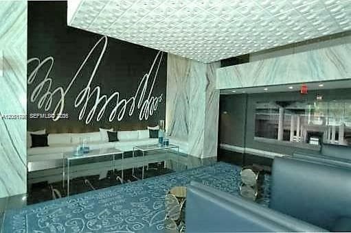 335 S Biscayne Blvd # 1810, Miami, FL 33131 photo 5