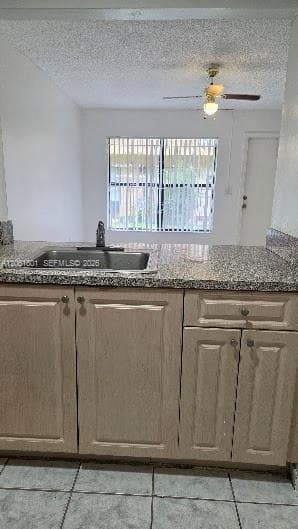 6730 W 26 CT # 12-15, Hialeah Gardens, FL 33016 photo 4
