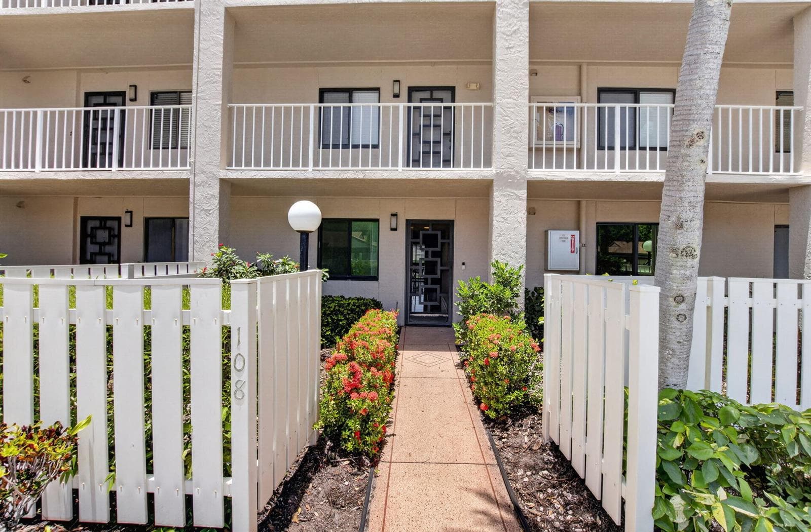 6241 Pointe Regal Circle # 108, Delray Beach, FL 33484 photo 2