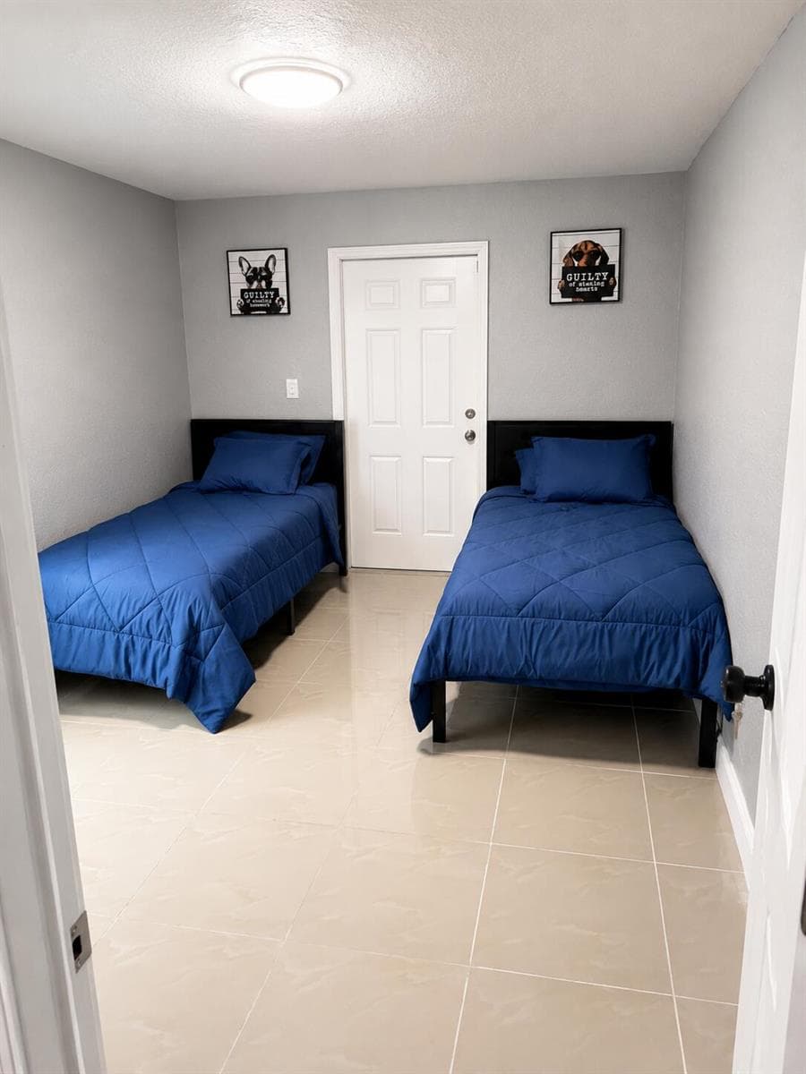 1558 NW 5TH Avenue, Pompano Beach, FL 33060 photo 3