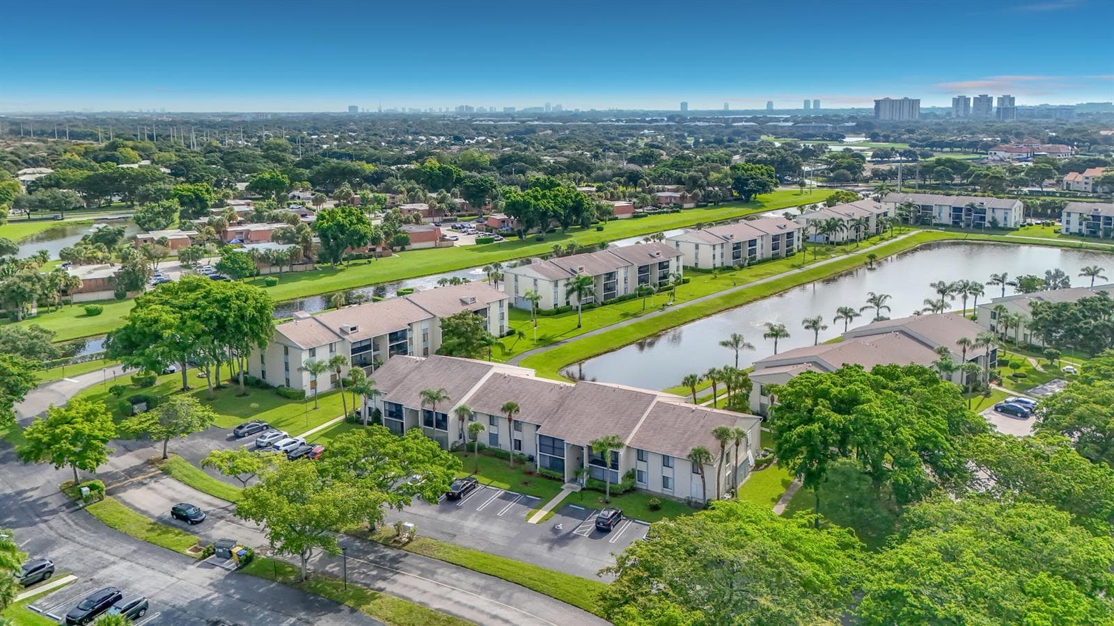 1104 GREEN PINE # E1, West Palm Beach, FL 33409 photo 2