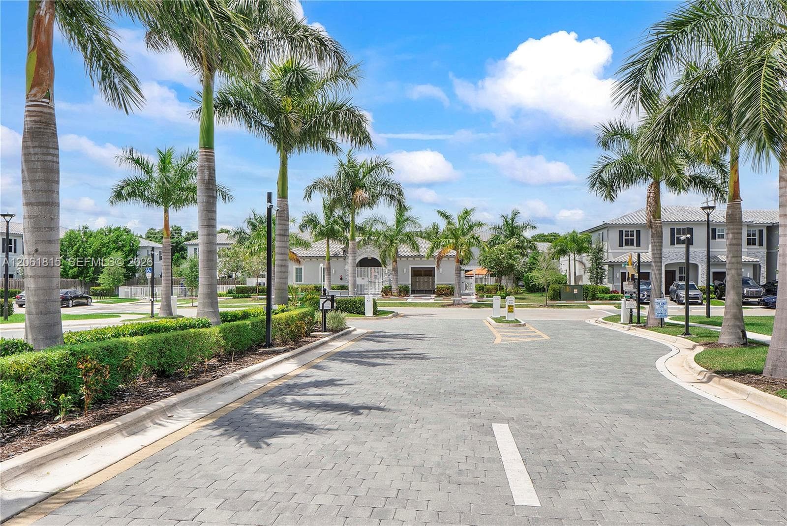 4614 NW 120th Way, Coral Springs, FL 33076 photo 2