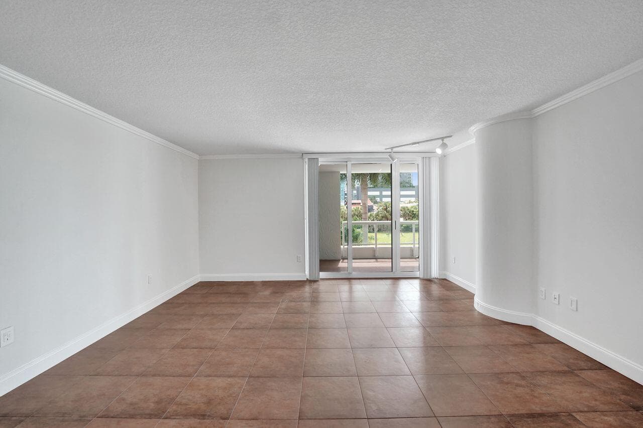 401 SW 4th Avenue # 203, Fort Lauderdale, FL 33315 photo 5