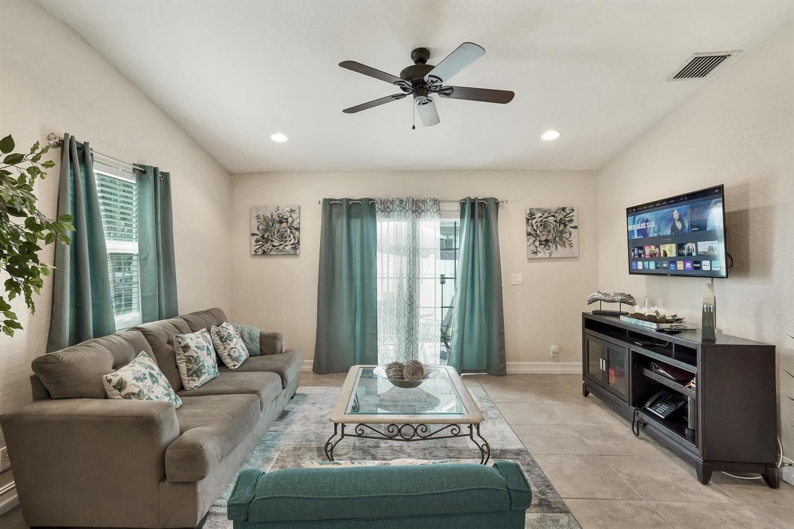 3021 NW 21st Court, Fort Lauderdale, FL 33311 photo 3