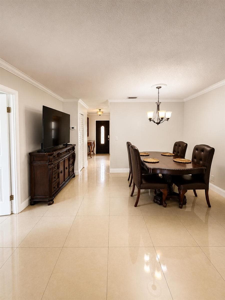 157 LAKE ANNE Drive, West Palm Beach, FL 33411 photo 4
