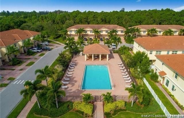 9456 SW MERLIN Court, Stuart, FL 34997 photo 3