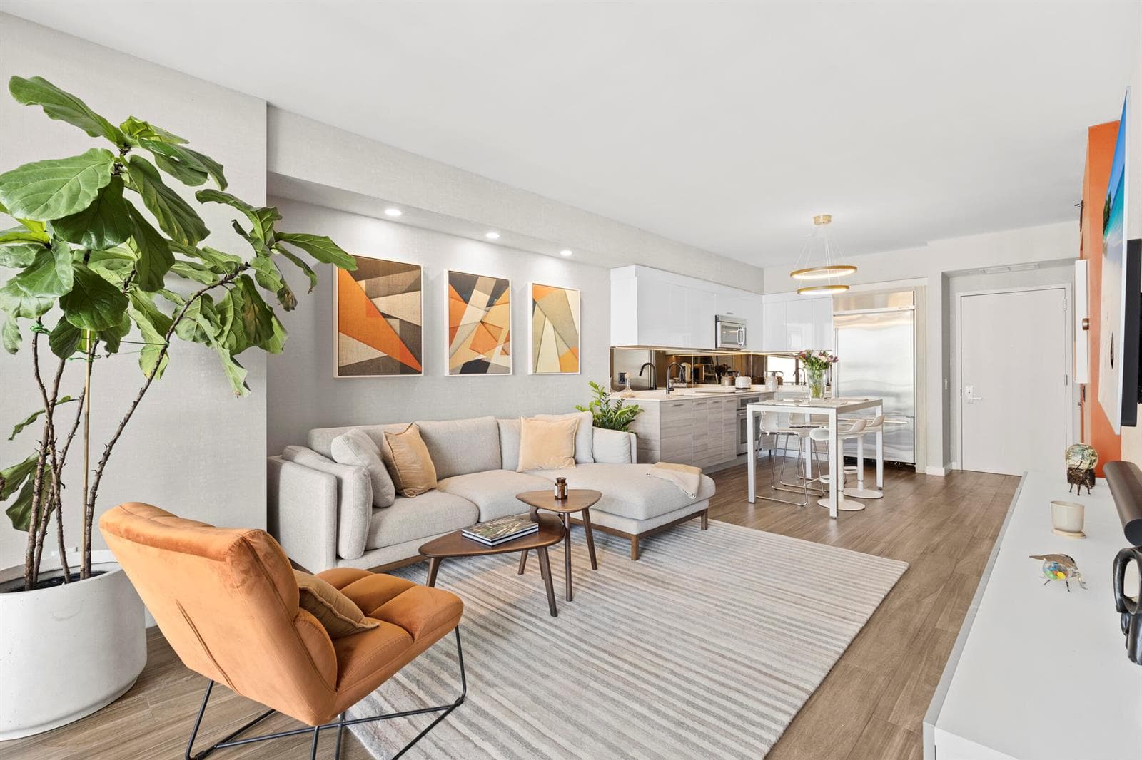 1300 BRICKELL BAY # 2105, Miami, FL 33131