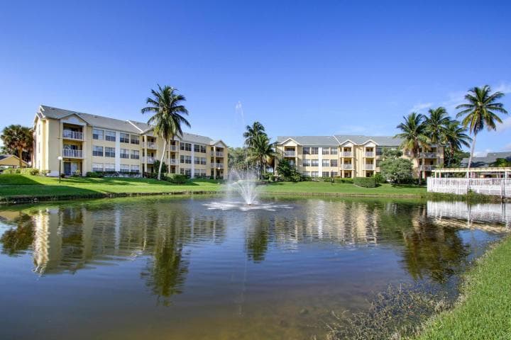6283 La Costa Drive # L, Boca Raton, FL 33433