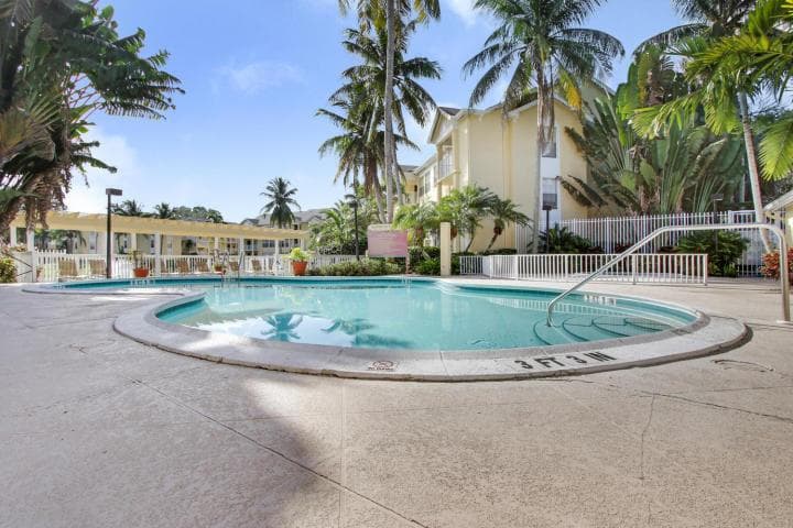 6283 La Costa Drive # L, Boca Raton, FL 33433 photo 4