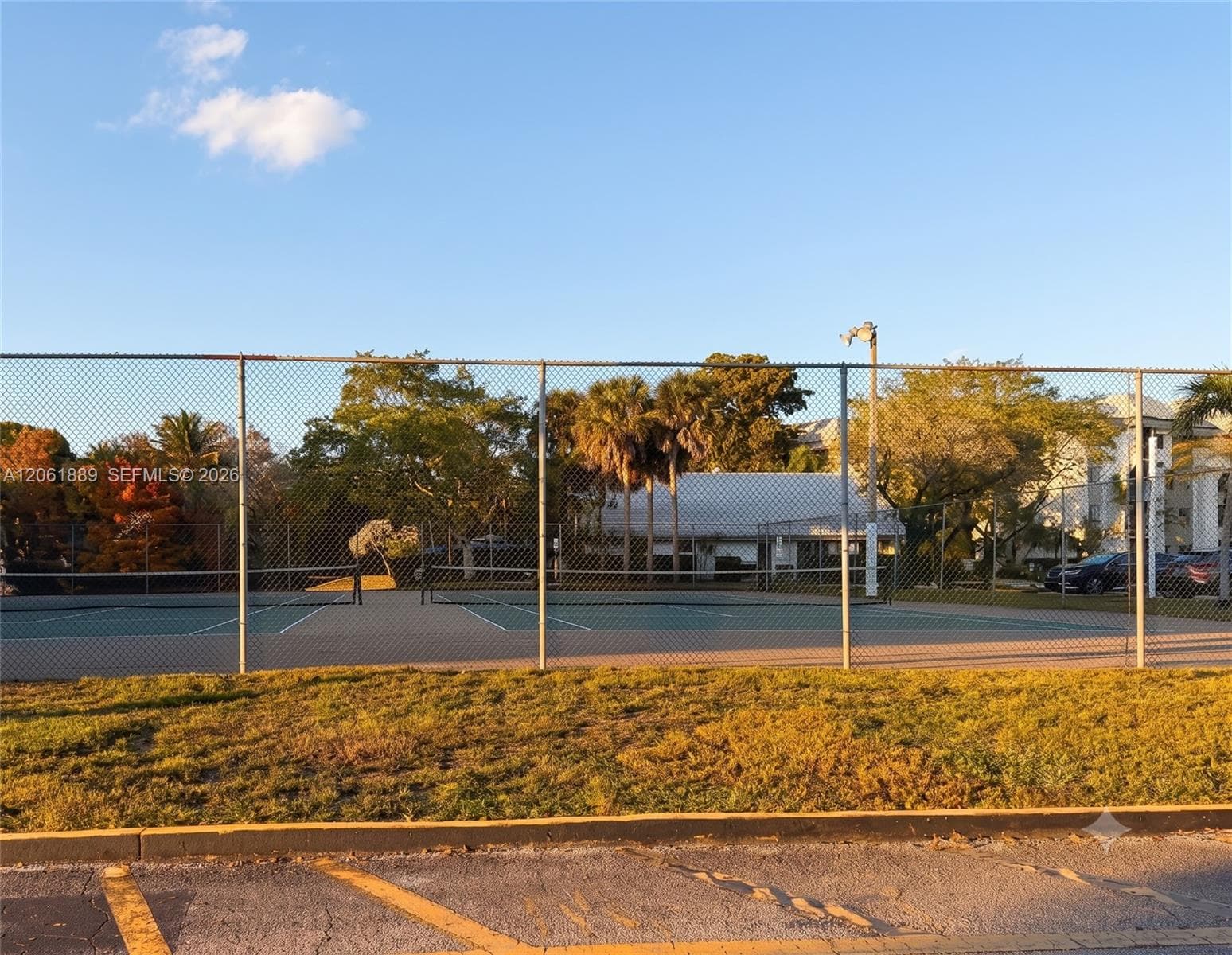 731 N Pine Island Rd # 102, Plantation, FL 33324 photo 3