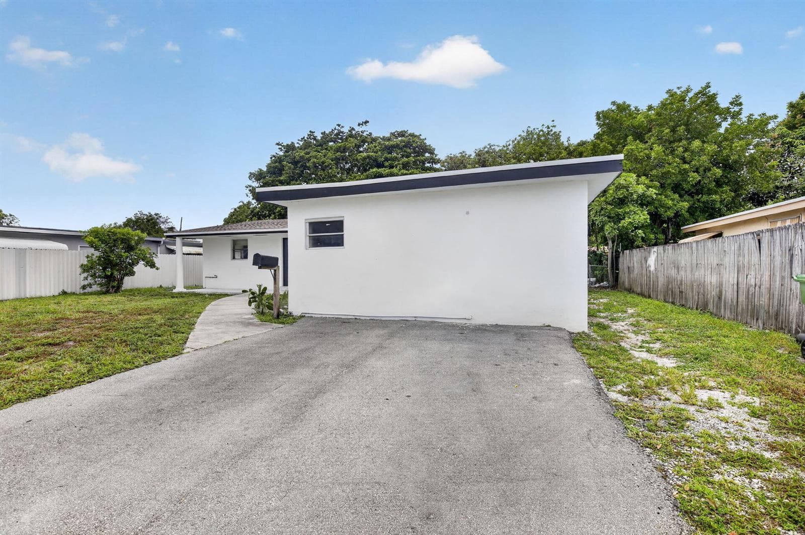 1111 SW 31ST Avenue, Fort Lauderdale, FL 33312 photo 3