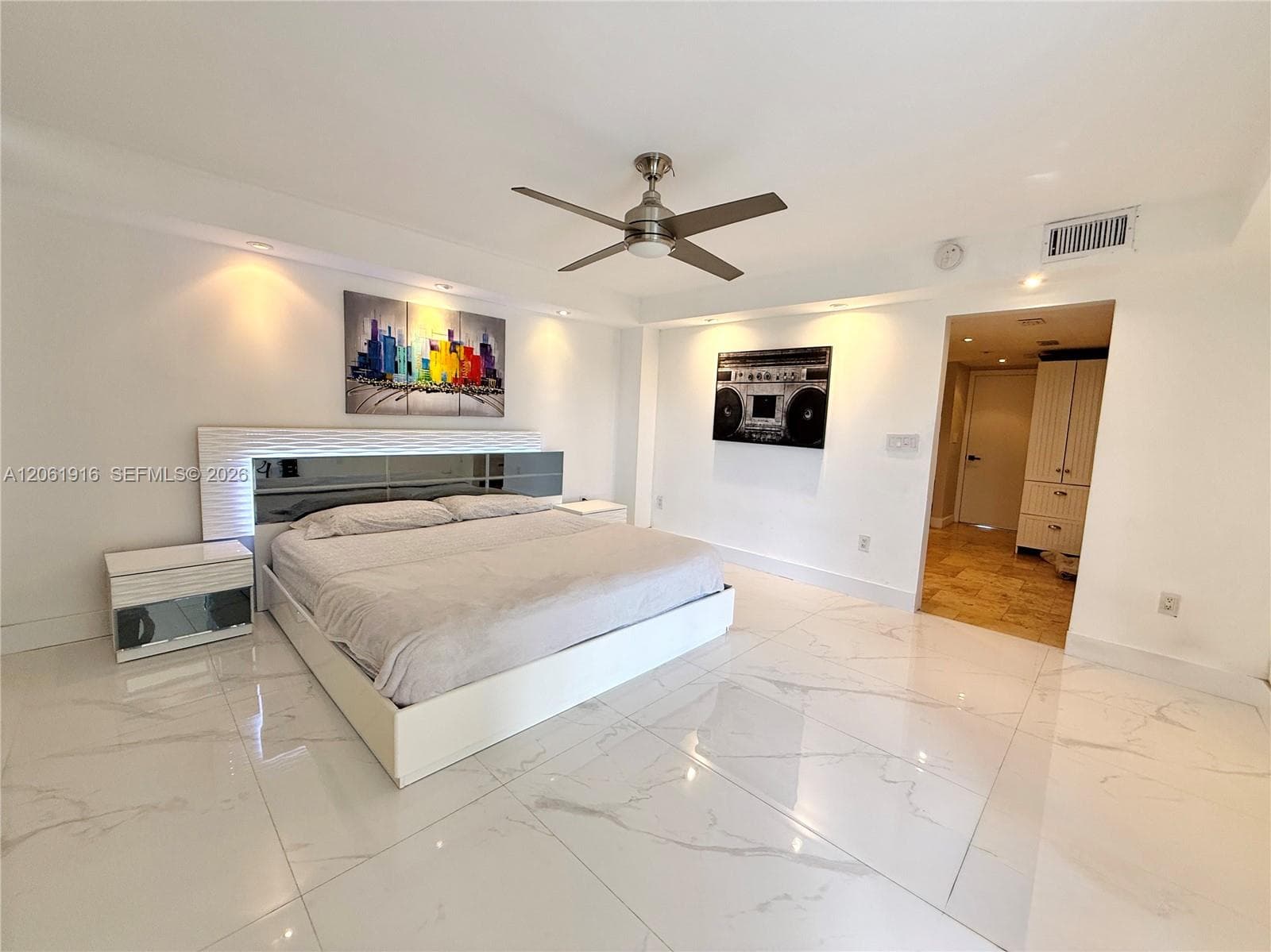 1770 NE 191st St # 717-1, Miami, FL 33179 photo 5
