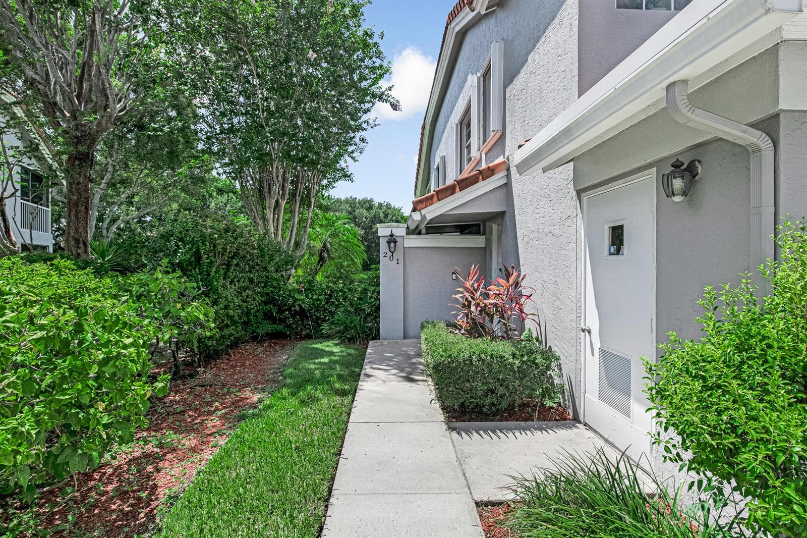 7027 Summer Tree Drive # 201, Boynton Beach, FL 33437 photo 3