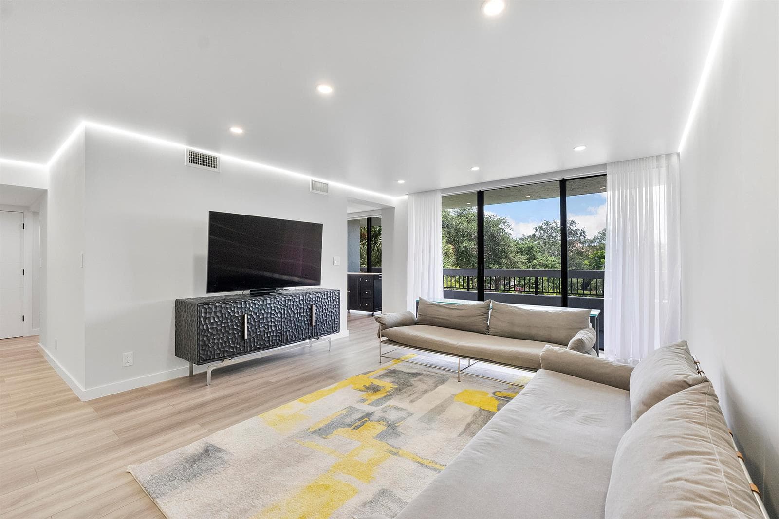 23200 Camino Del Mar, Boca Raton, FL 33433 photo 3