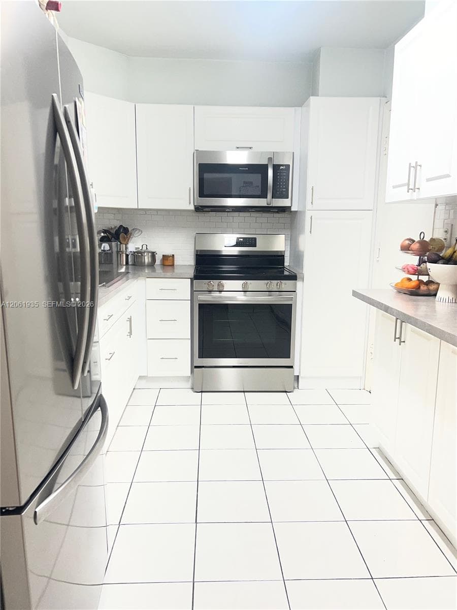 5005 Collins Ave # 518, Miami Beach, FL 33140 photo 5