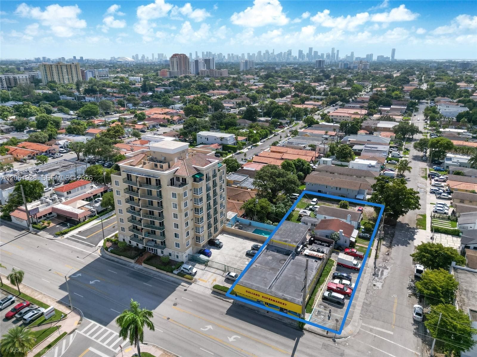 2537 SW 37th Ave, Miami, FL 33133 photo 4