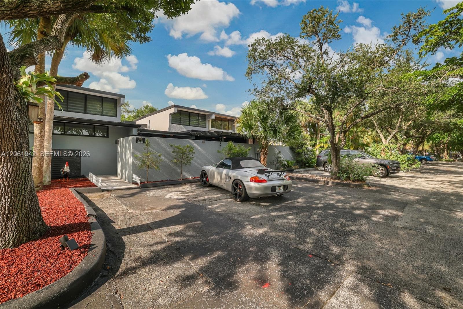 6402 Windmill Gate Rd, Miami Lakes, FL 33014 photo 4